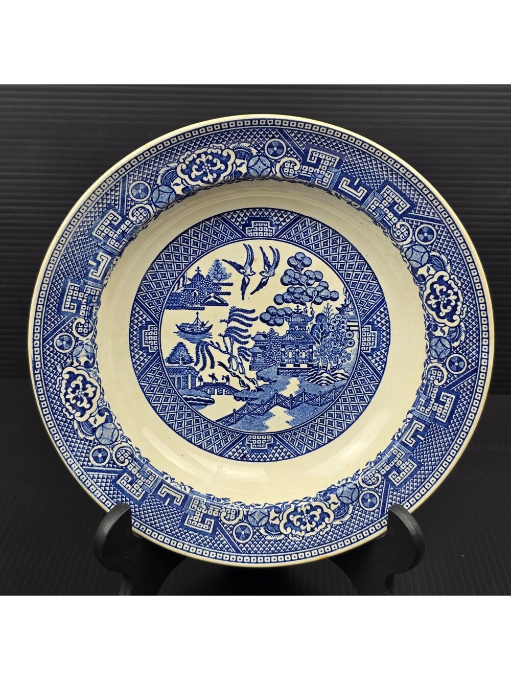 Homer Laughlin Blue Willow 8" Coupe Soup Bowl England